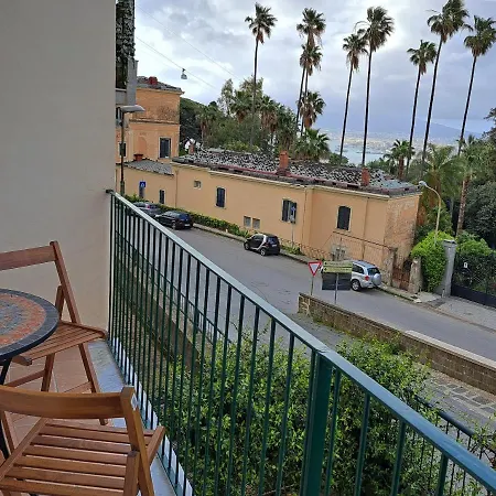 Domus De Loco Sano * Castellammare di Stabia